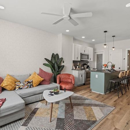 Passyunk Square Spacious 1 Bedroom Oasis- Huge Deck ฟิลาเดลเฟีย ภายนอก รูปภาพ