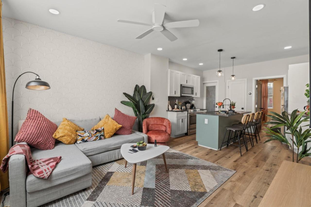 Passyunk Square Spacious 1 Bedroom Oasis- Huge Deck ฟิลาเดลเฟีย ภายนอก รูปภาพ